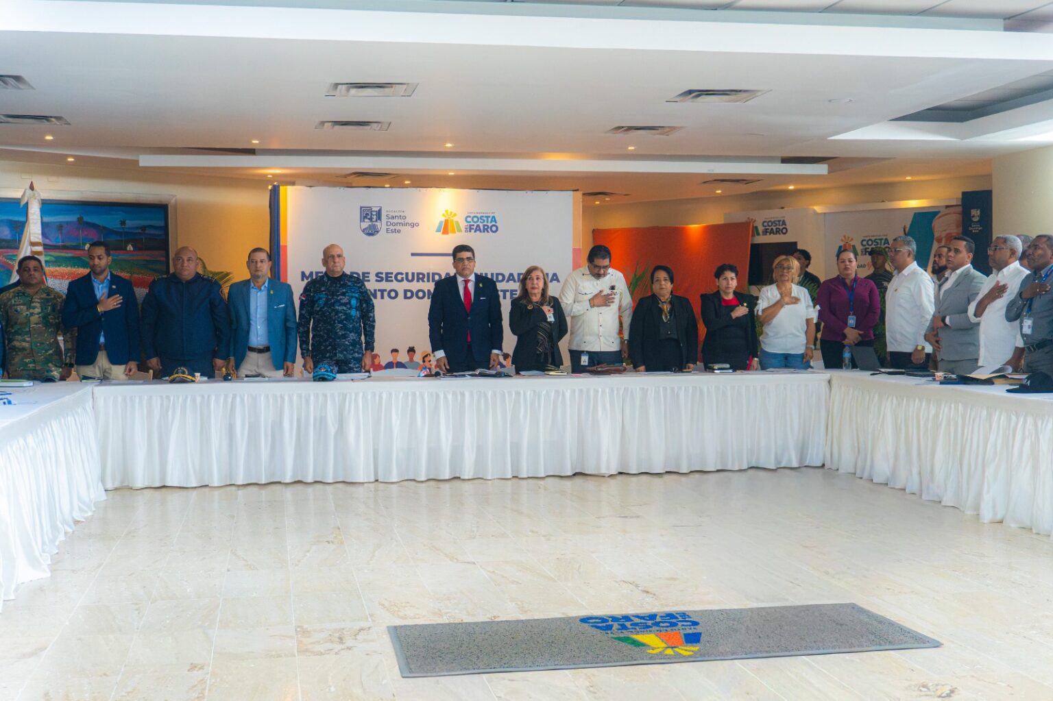 Dío Astacio aboga por la regulación de motocicletas eléctricas