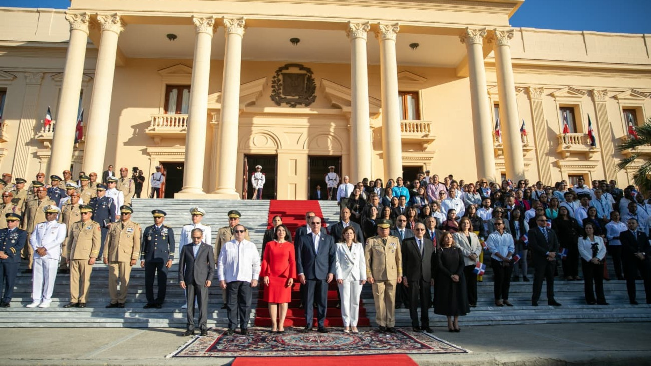 Presidente Abinader encabeza solemne acto
