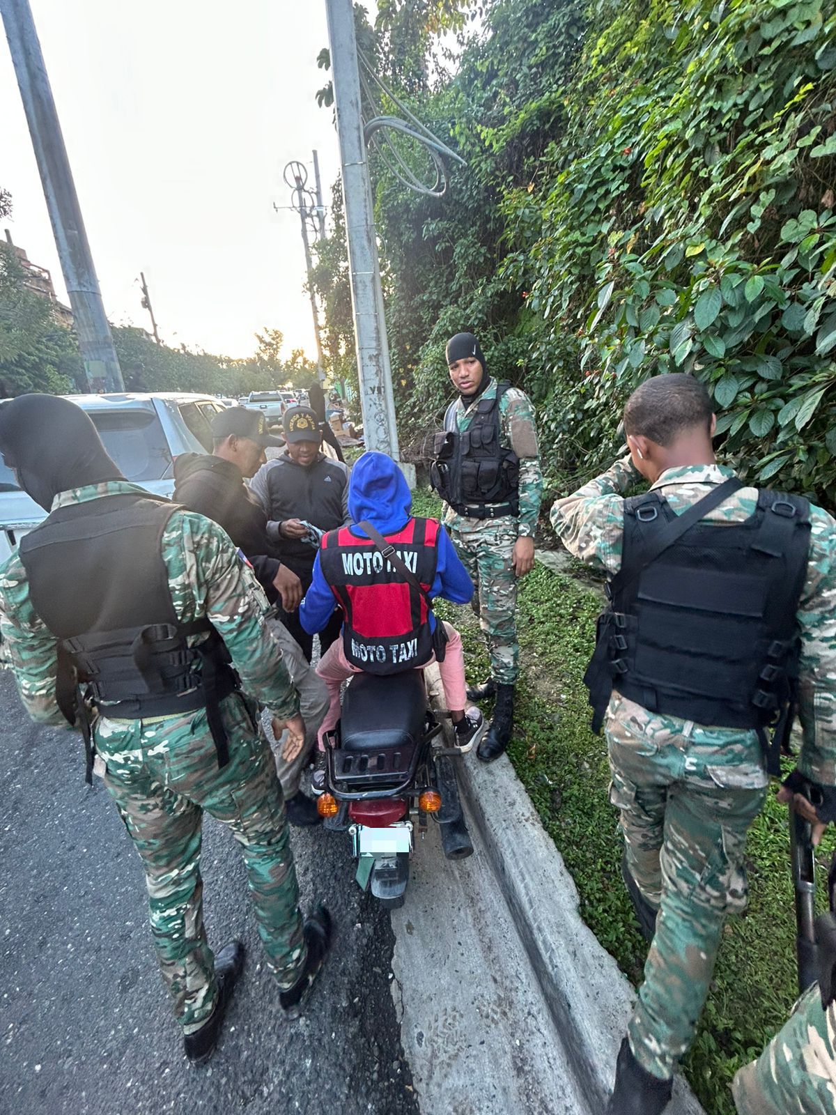Este jueves DGM detiene a 904 extranjeros indocumentados.