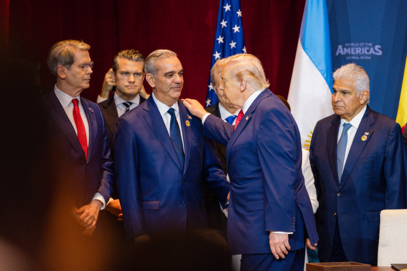 Trump sorprende: “Abinader es mi amigo” y habla de República Dominicana