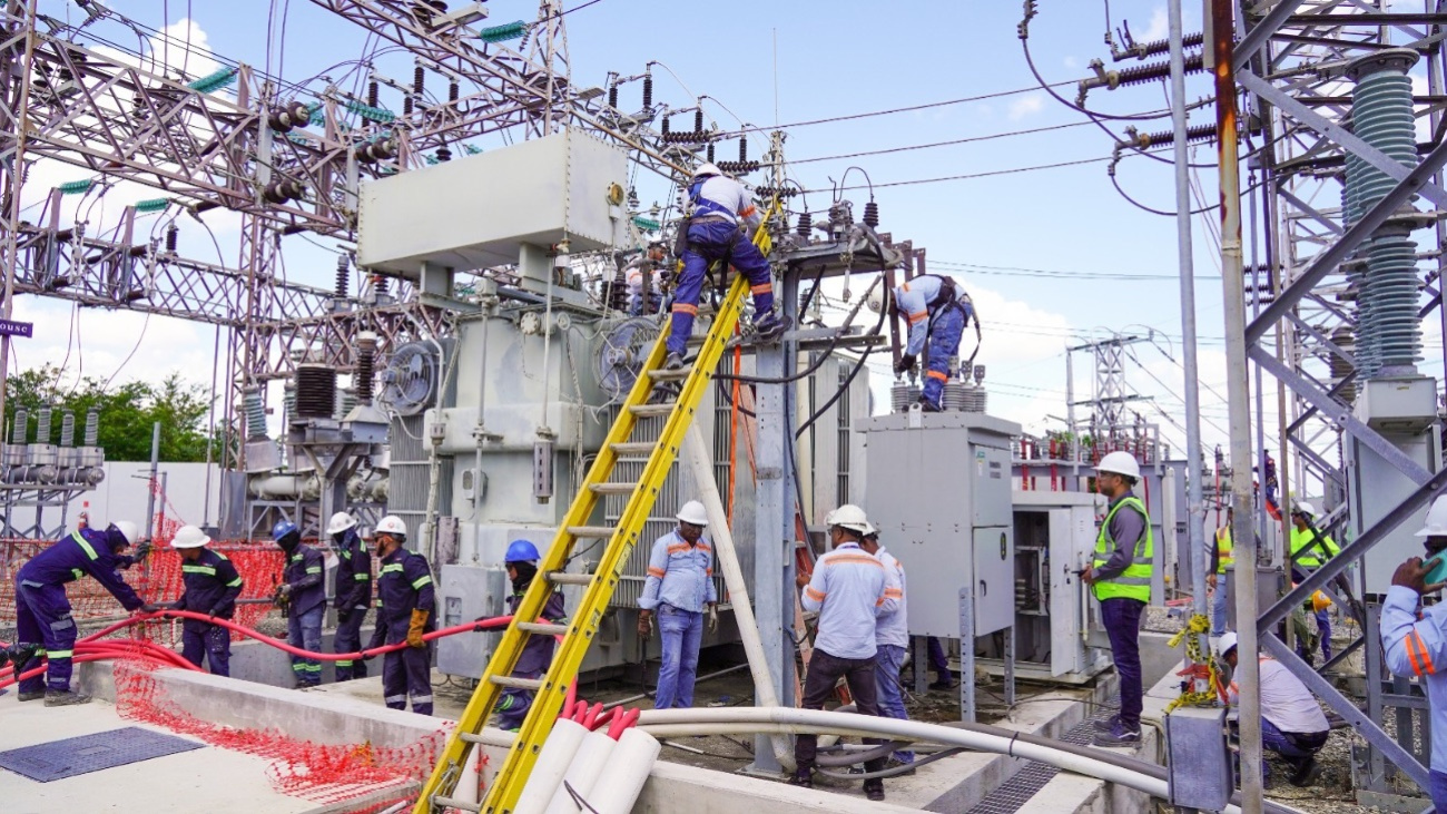 Edesur moderniza y fortalece estructura de subestación eléctrica