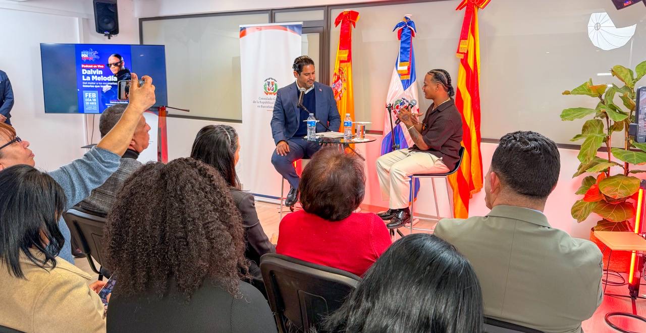 El Consulado Dominicano en Barcelona reconoce la historia de superación de Dalvin La Melodía