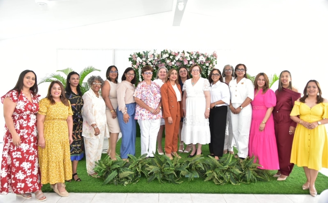 Mujer, símbolo de resiliencia cooperativista
