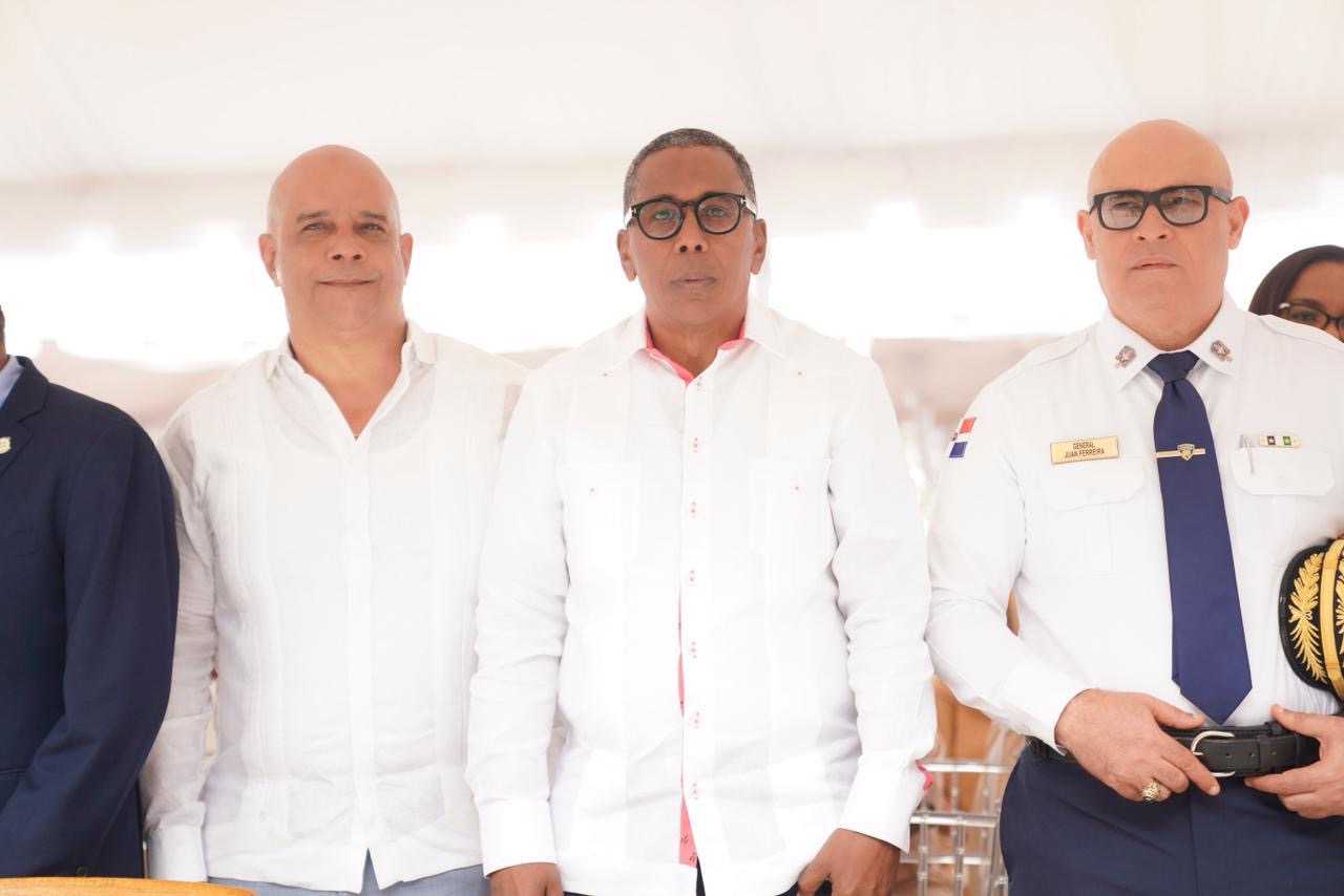 Edgar Augusto Féliz Arbona destaca legado episcopal en 50 aniversario de la Diócesis de Barahona .