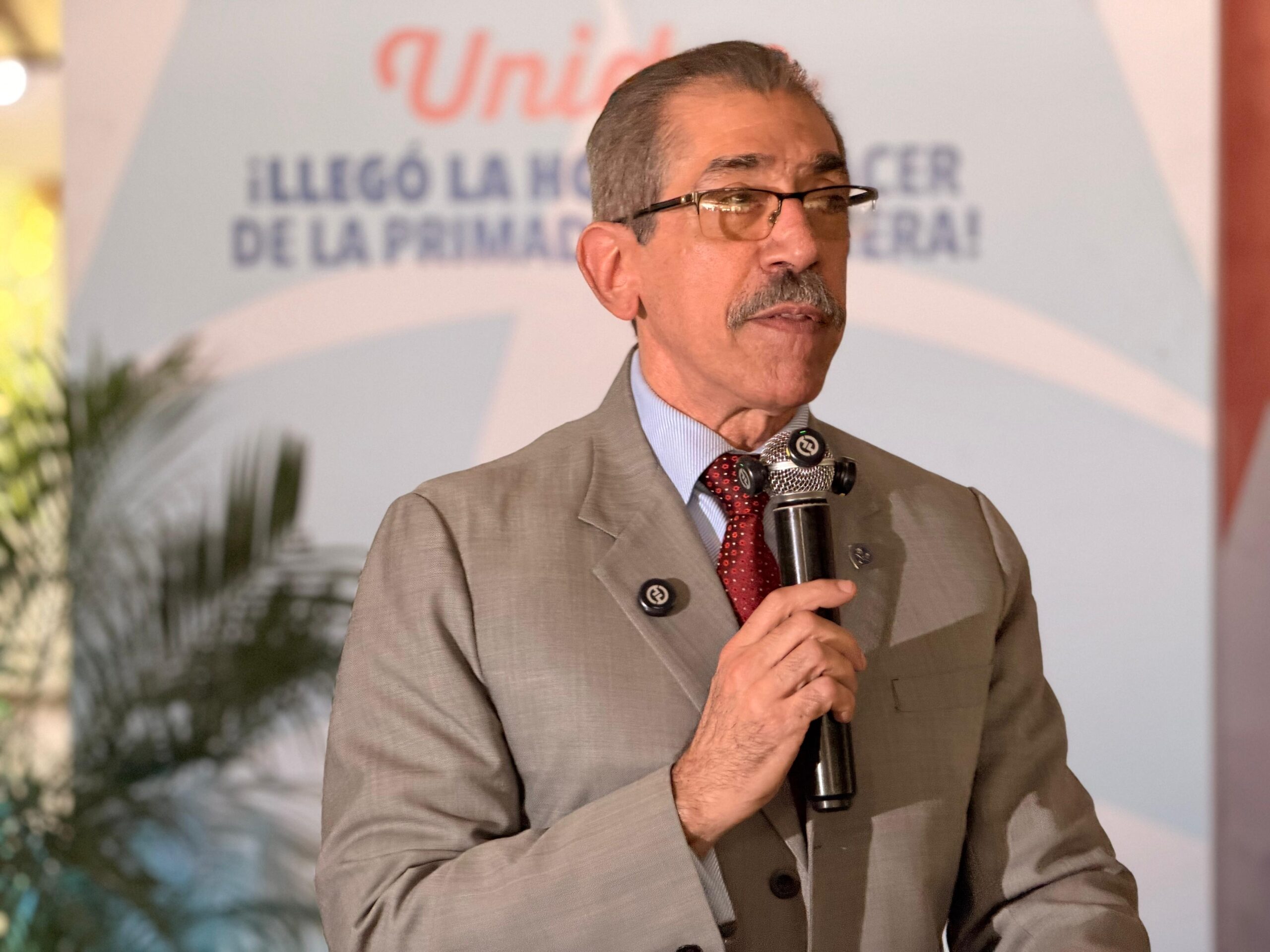 Jorge Salomón Asjana David encarna la victoria.