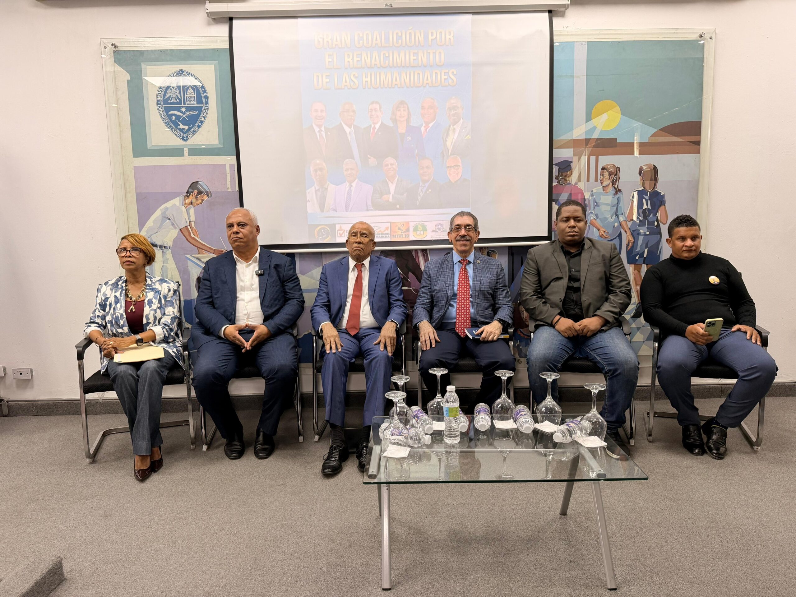 Nuevo Humanismo fortalece su estructura en Humanidades.