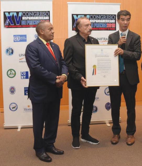 Dos referentes éticos del periodismo universal: Javier Darío Restrepo e Ignacio Ramonet