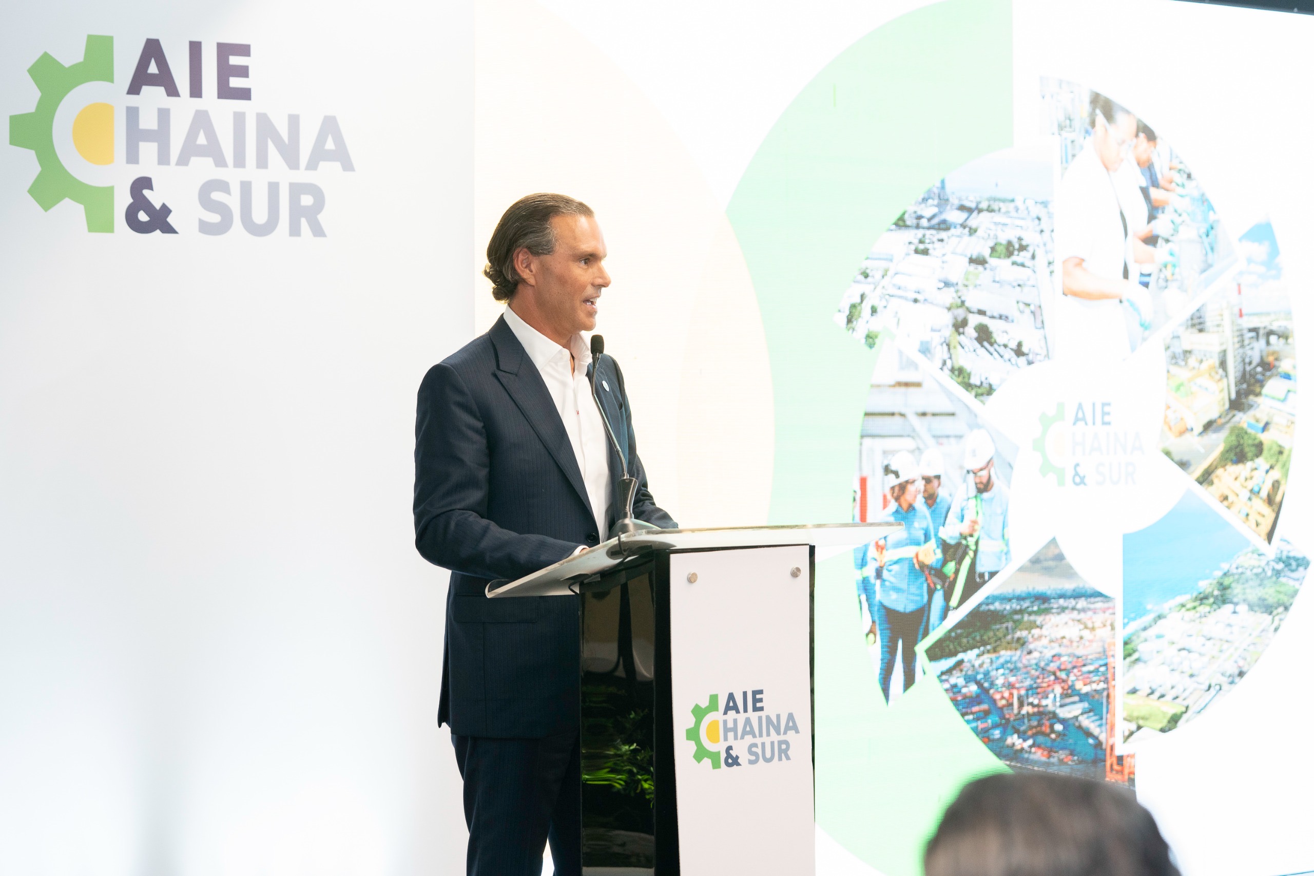 Juan Tomás Díaz asume la presidencia de AIEHaina y Región Sur.