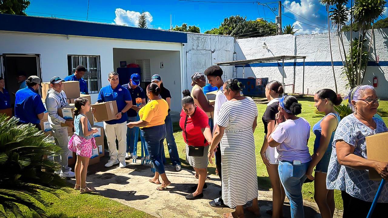 United Petroleum realiza donación a familias