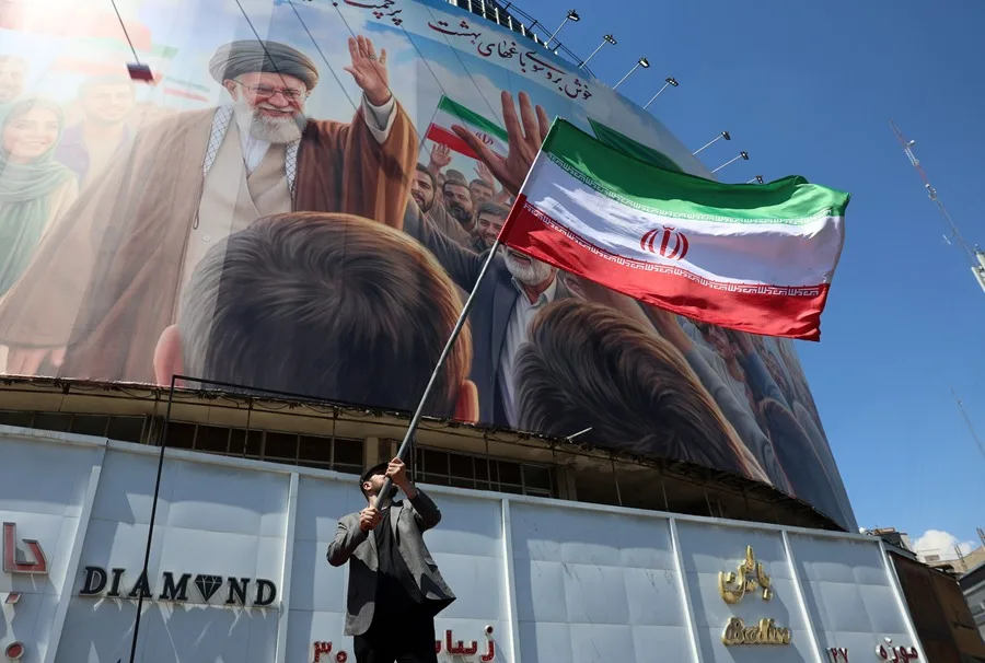 La delegación de Irán esta en Pakistán para participar en el conversatorio sobre la Paz.