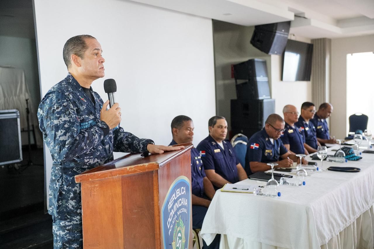 Director de la Policía Nacional exhorta a la Inspectoría ejercer liderazgo.