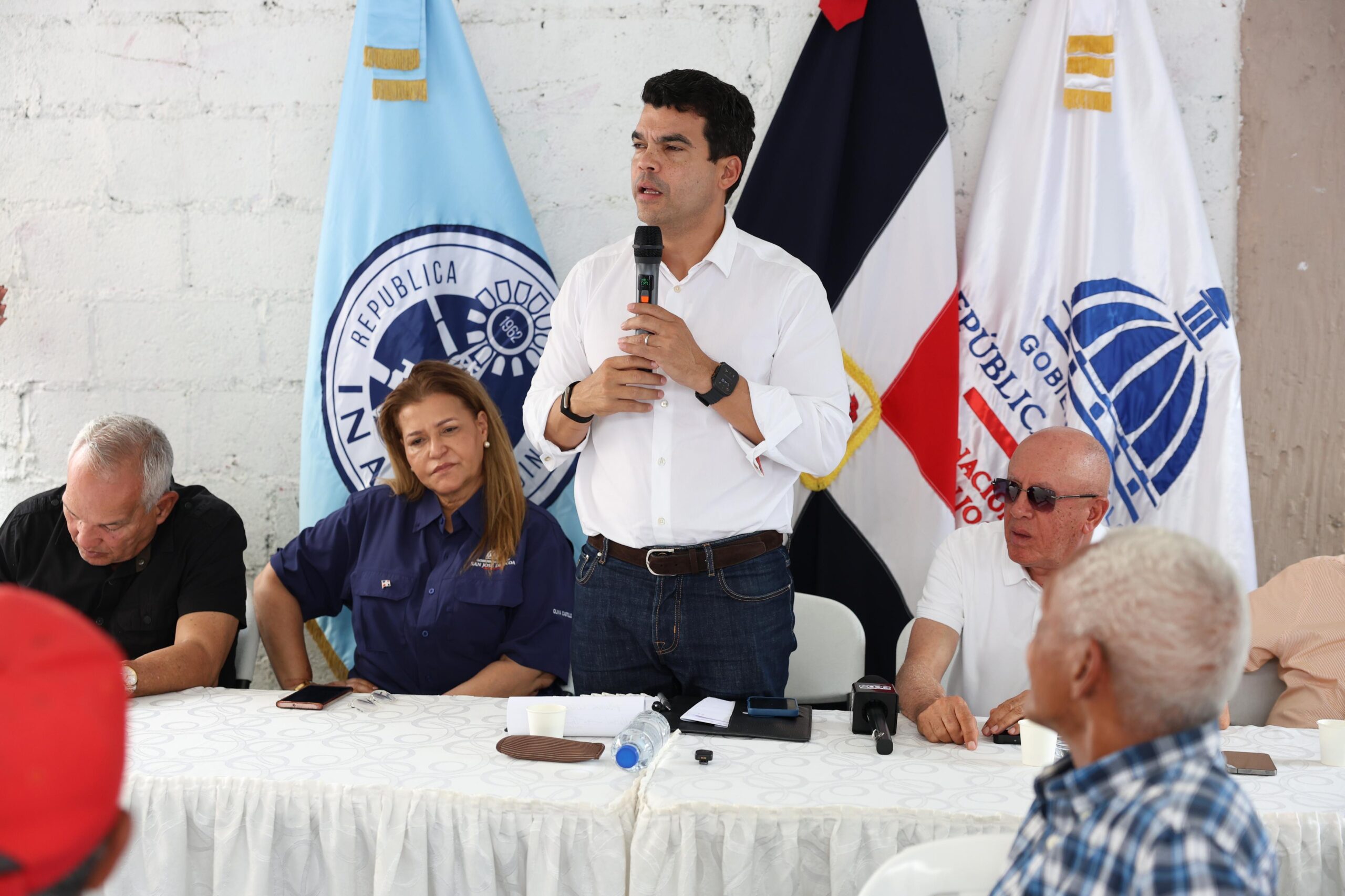 Wellington Arnaud anuncia inauguración del acueducto de Ocoa.
