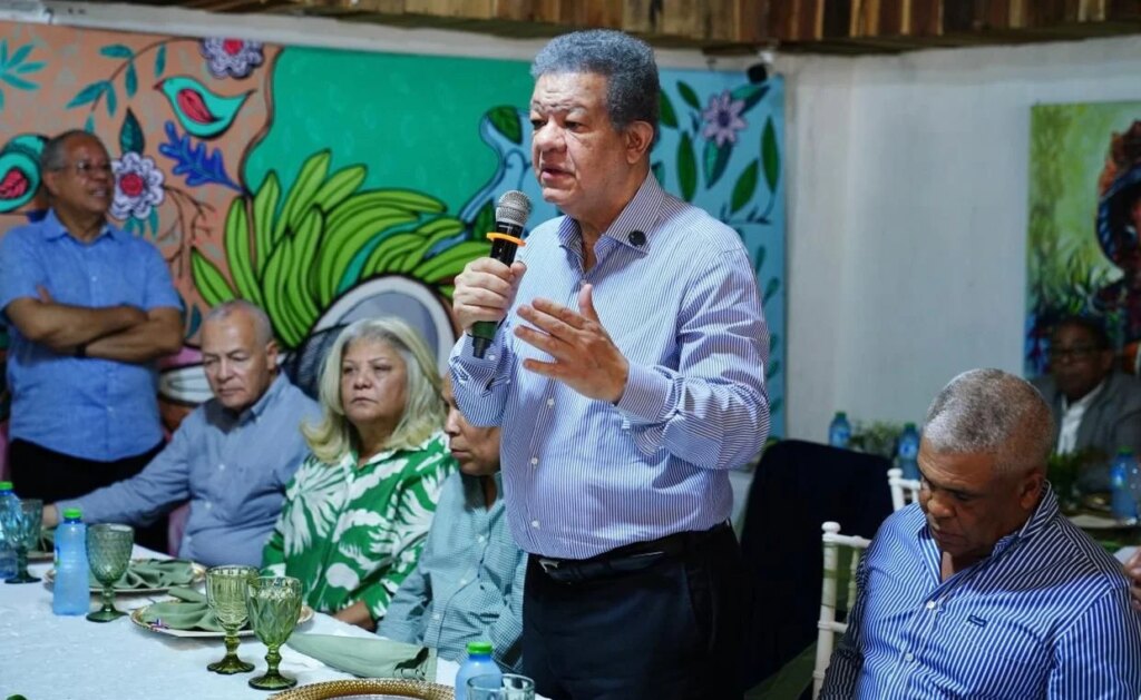 Leonel tilda de “tramposo” al gobierno del PRM.
