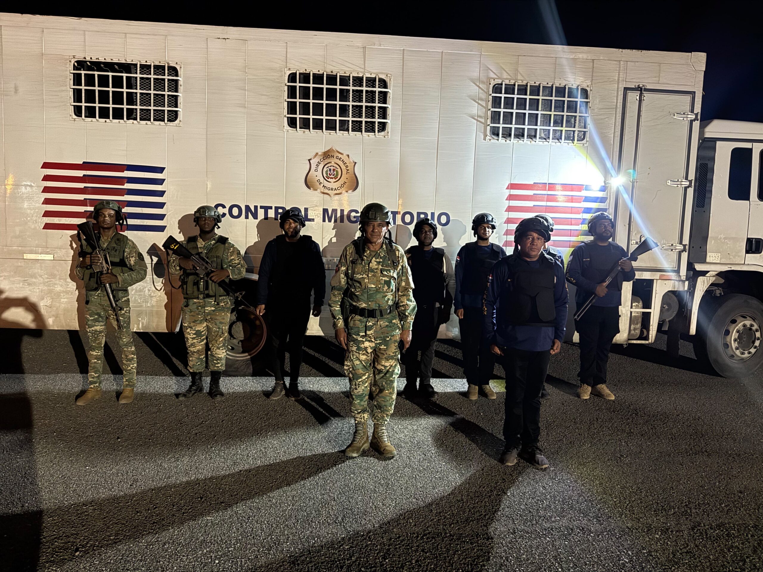 DGM deporta el viernes 1,496 extranjeros en condición migratoria irregular.