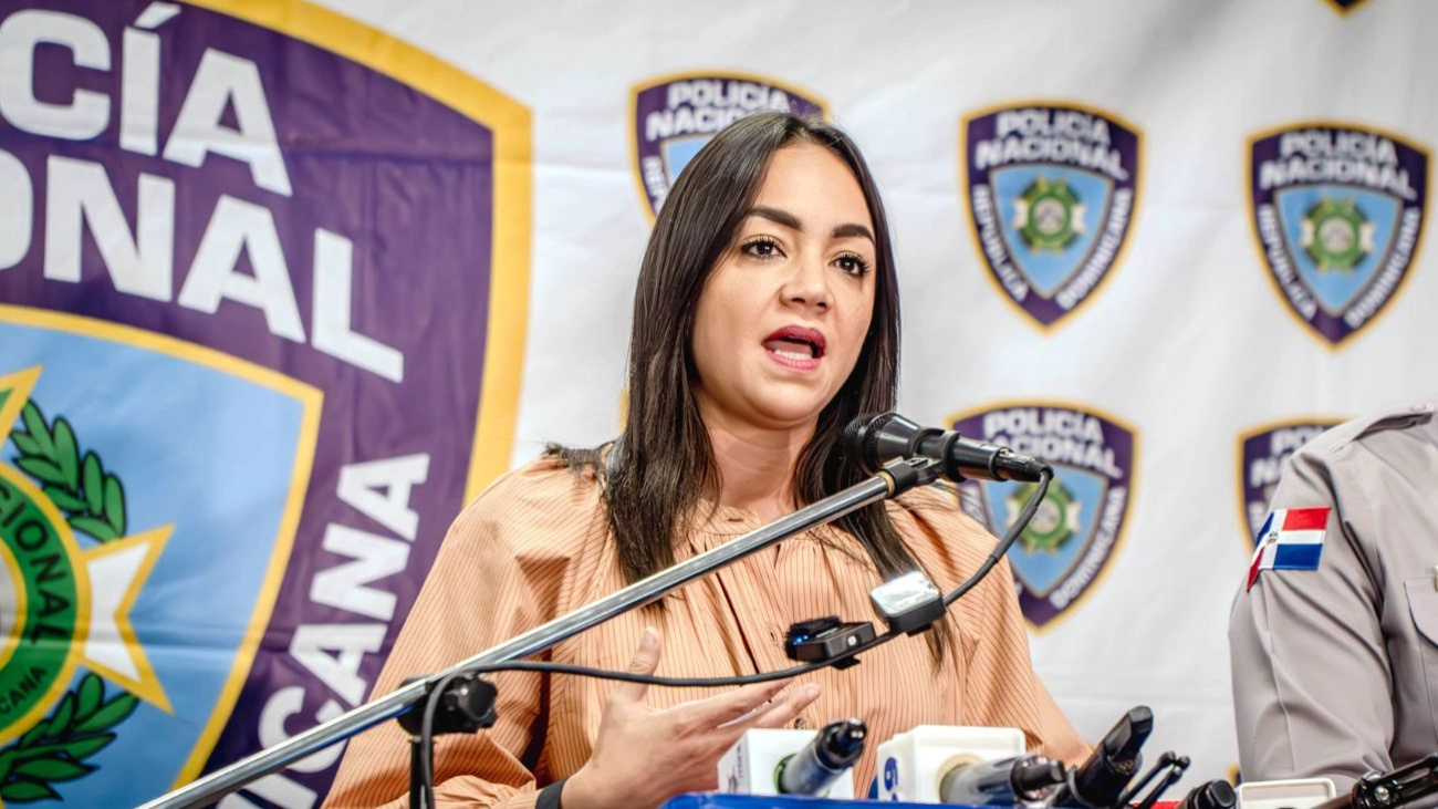 Ministra asegura reforma policial representa novedoso avance.