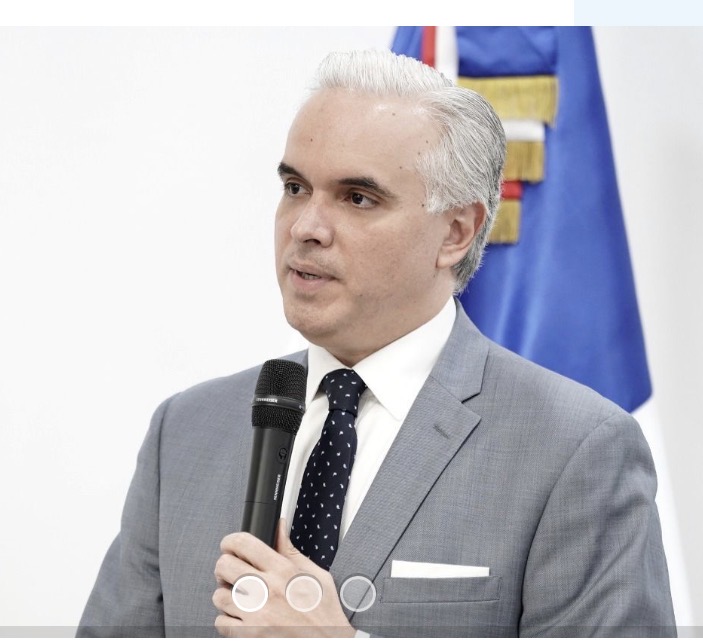 Luis Miguel De Camps destaca la educación como eje estratégico del desarrollo nacional