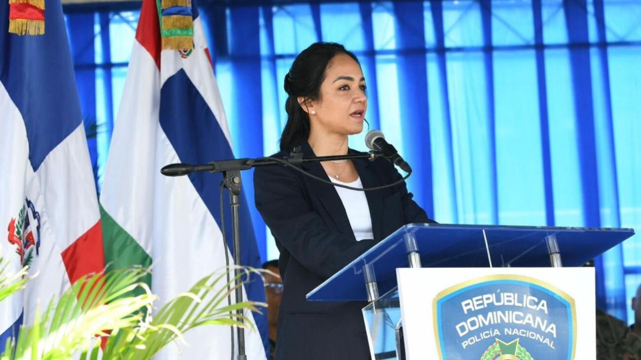 Interior y Policía e Indotel impulsan formación para jóvenes .
