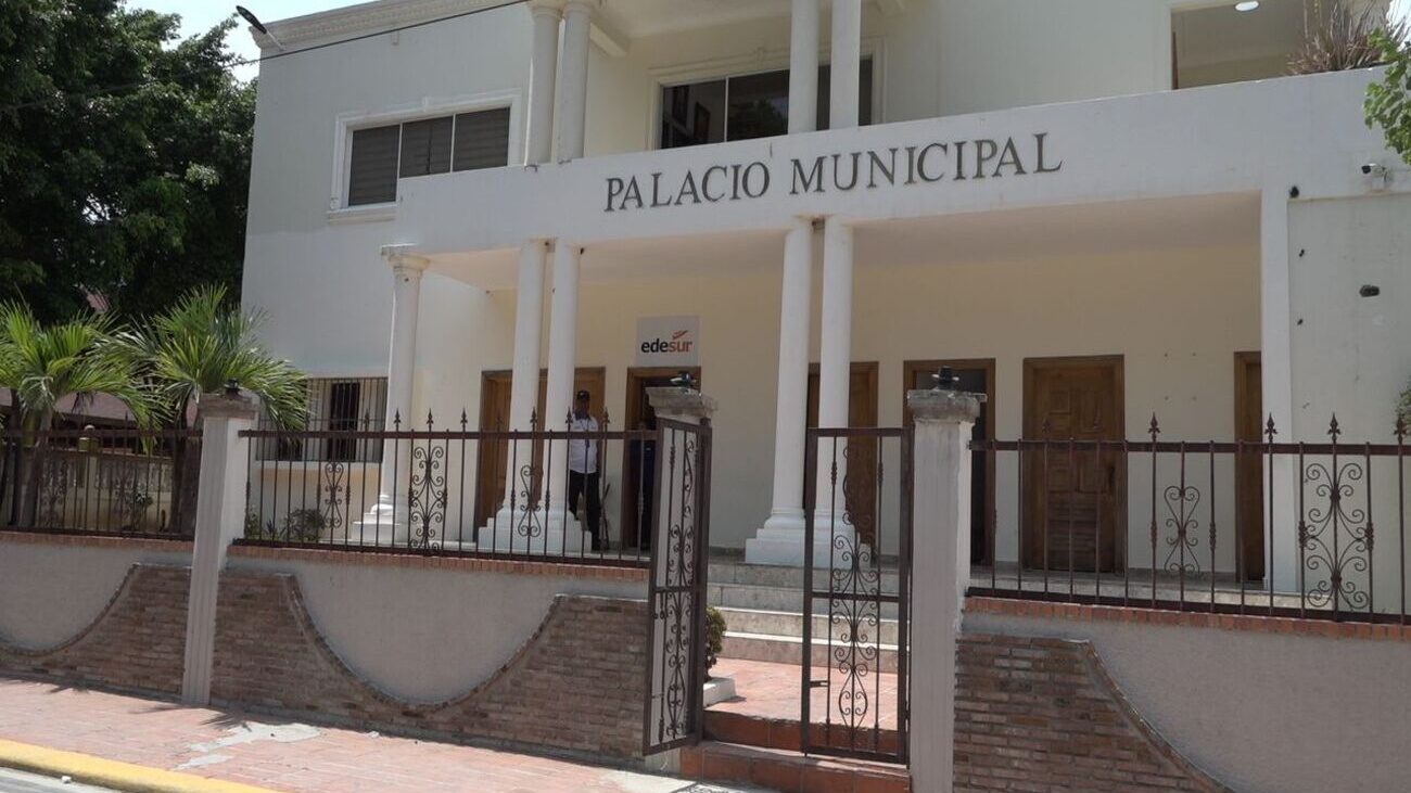 Edesur instala centros de pago.