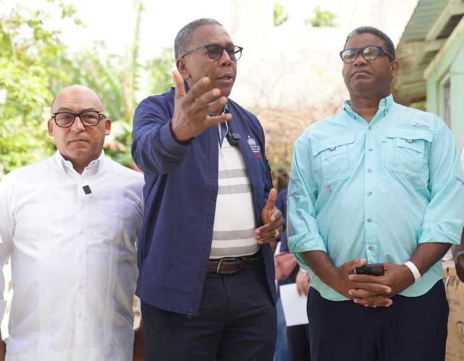 Gobierno impacta a miles de familias de Samaná en asistencia social a través de DASAC.