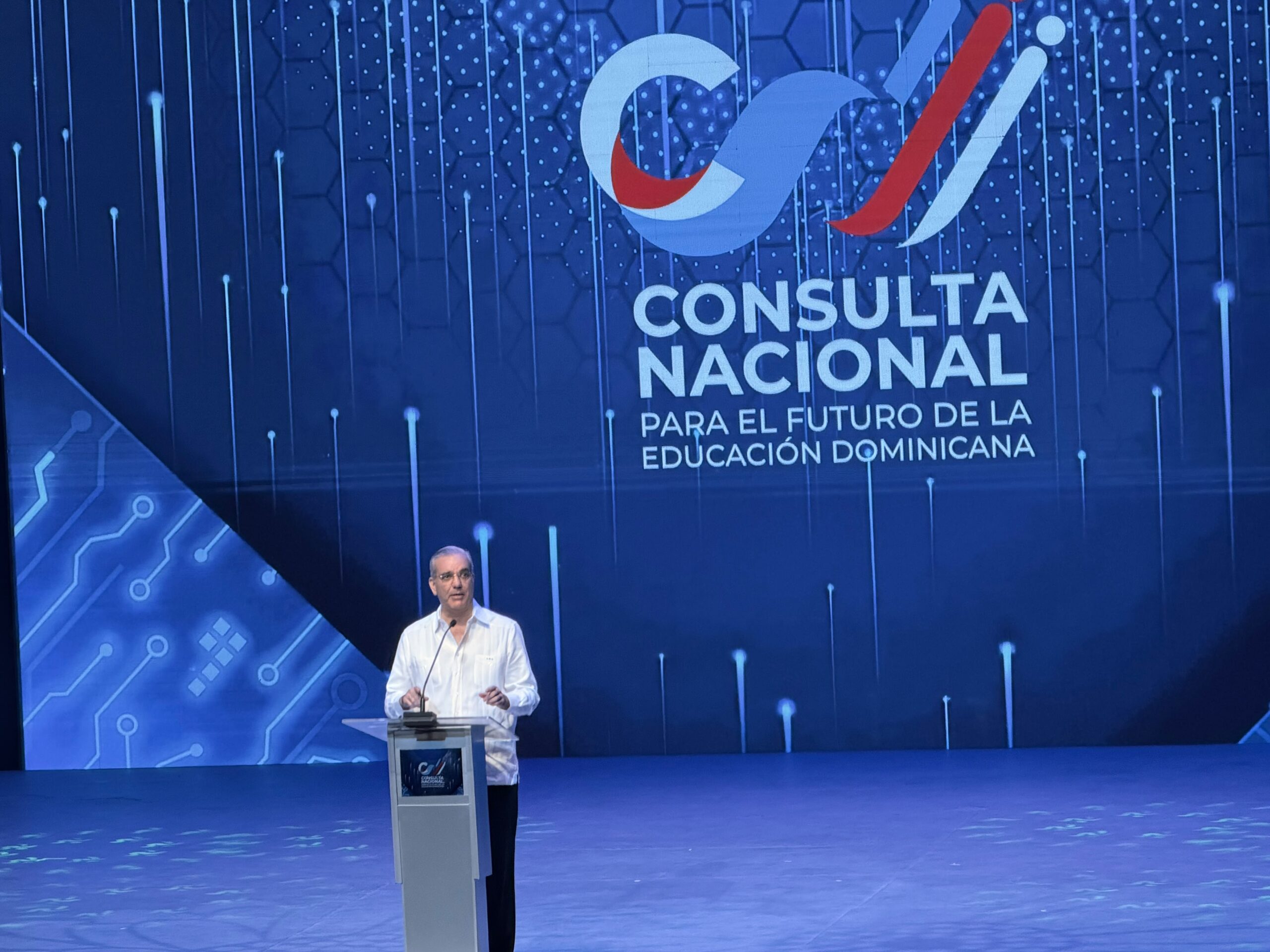 Concluye con amplia participación la Consulta Nacional para la Reforma Educativa en la República Dominicana.