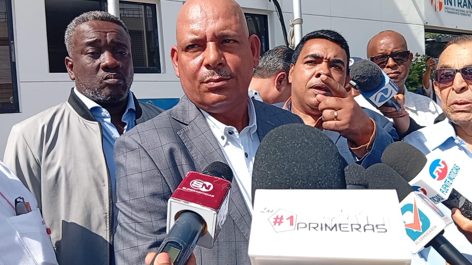 UNET garantiza que no aumentará el precio del pasaje pese al alza de los costos operativos.
