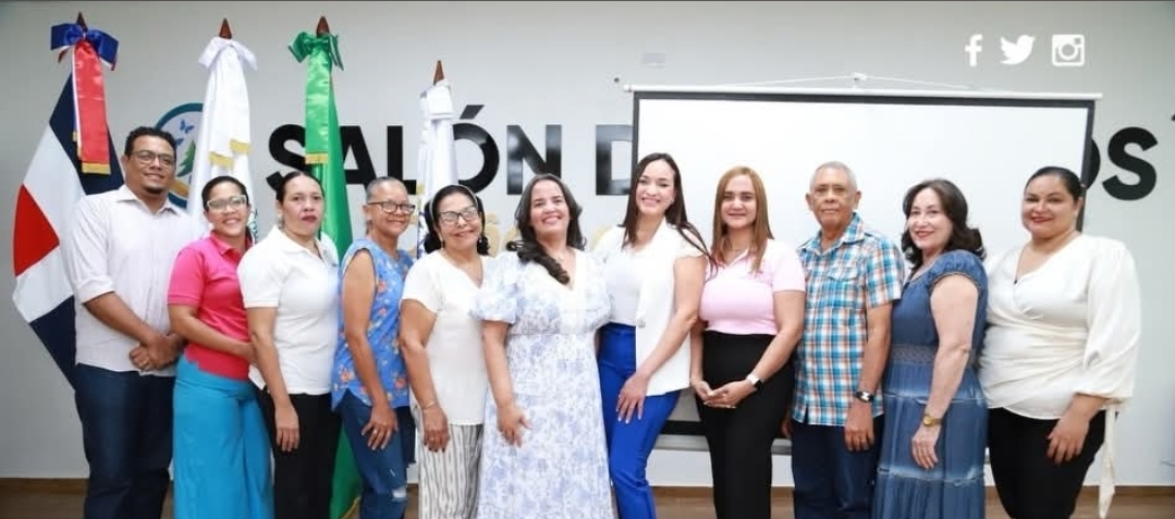 Coophemi imparte charla sobre: Detección y Prevención Temprana del Cáncer Cérvico-Uterino.