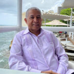 Víctor Elías.