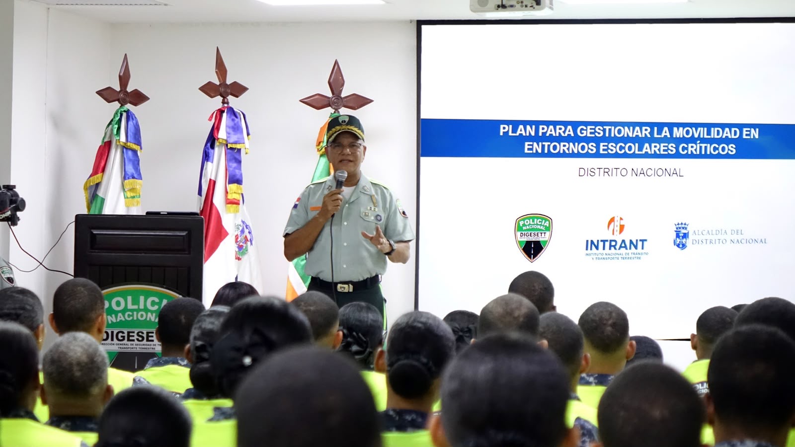 DIGESETT junto al INTRANT y ADN pone en marcha Plan de Movilidad Regreso a Clases 2026.