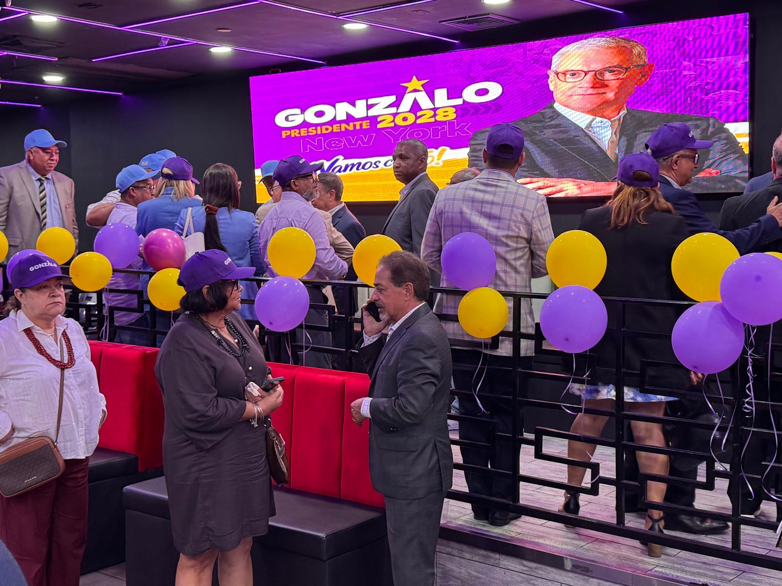 Juramentan comité presidencial de Gonzalo Castillo en Nueva York.