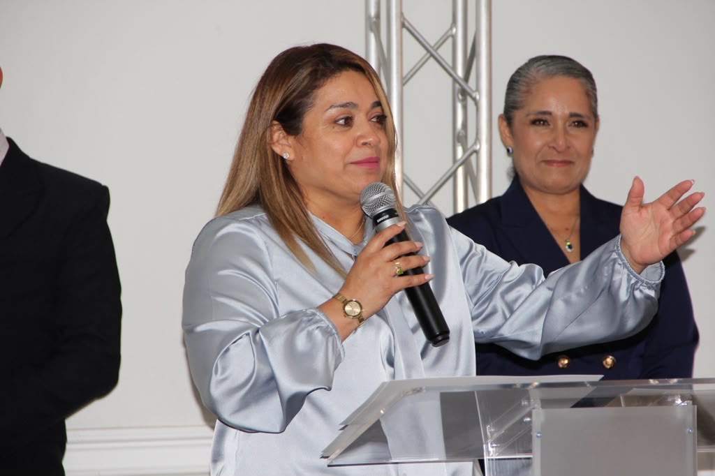 Juramentan nueva directiva de la Confederación Nacional de Periodistas del Ecuador, Capítulo Nueva York.