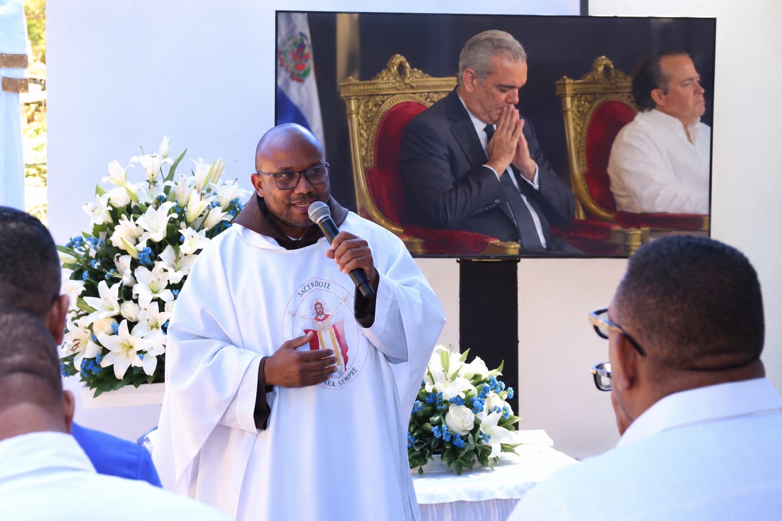 CPADB SE SUMA CON FE A LA JORNADA NACIONAL DE ORACIÓN CONVOCADA POR EL PRESIDENTE ABINADER.