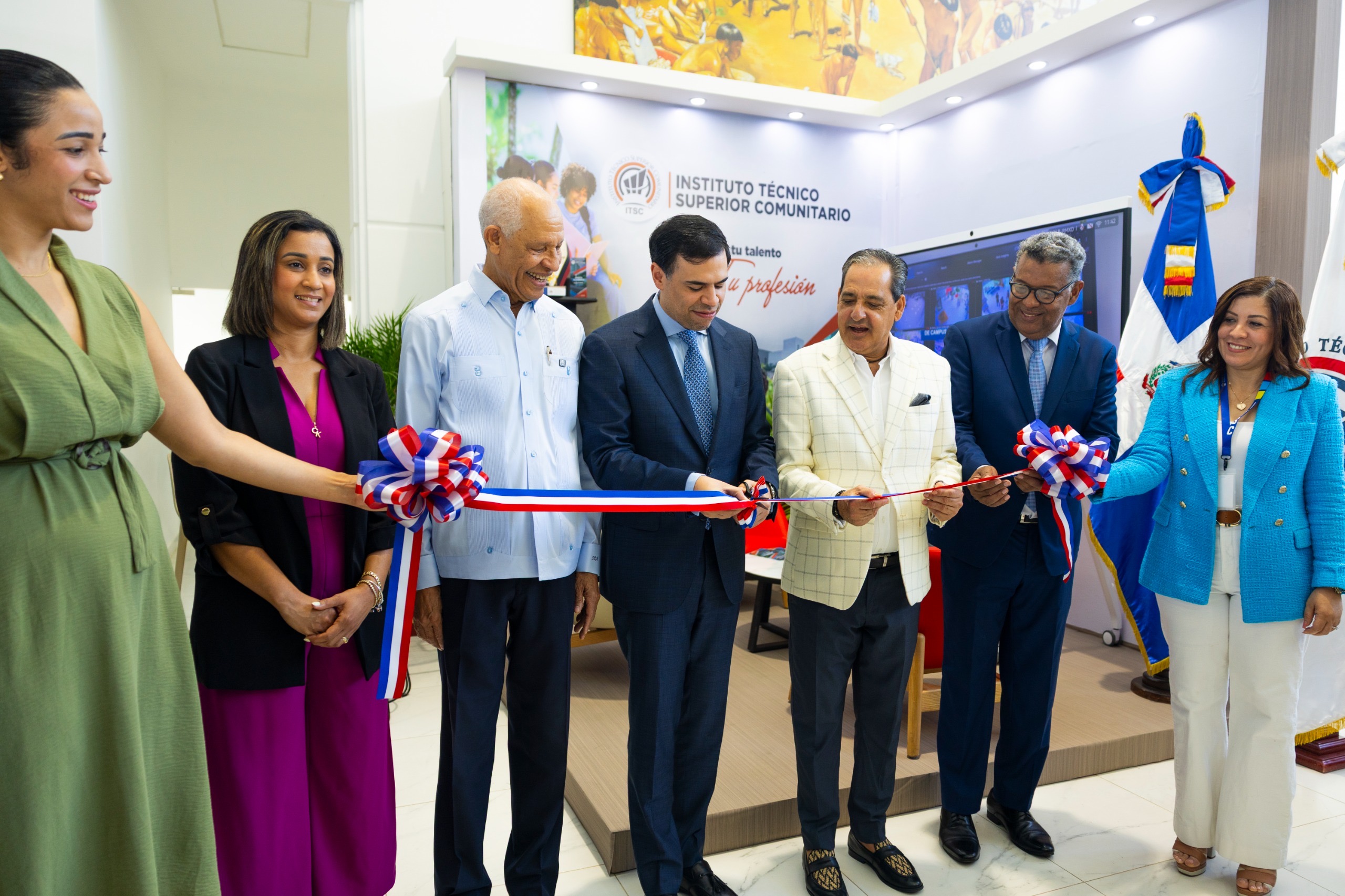 ITSC presenta su propuesta académica e iniciativas en la Feria Internacional del Libro Santo Domingo 2026.