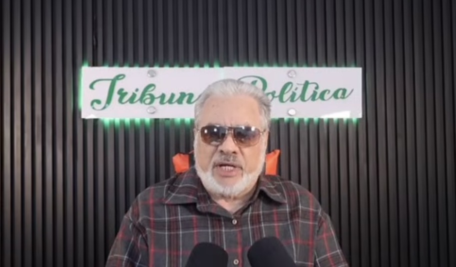 Tribuna Política.