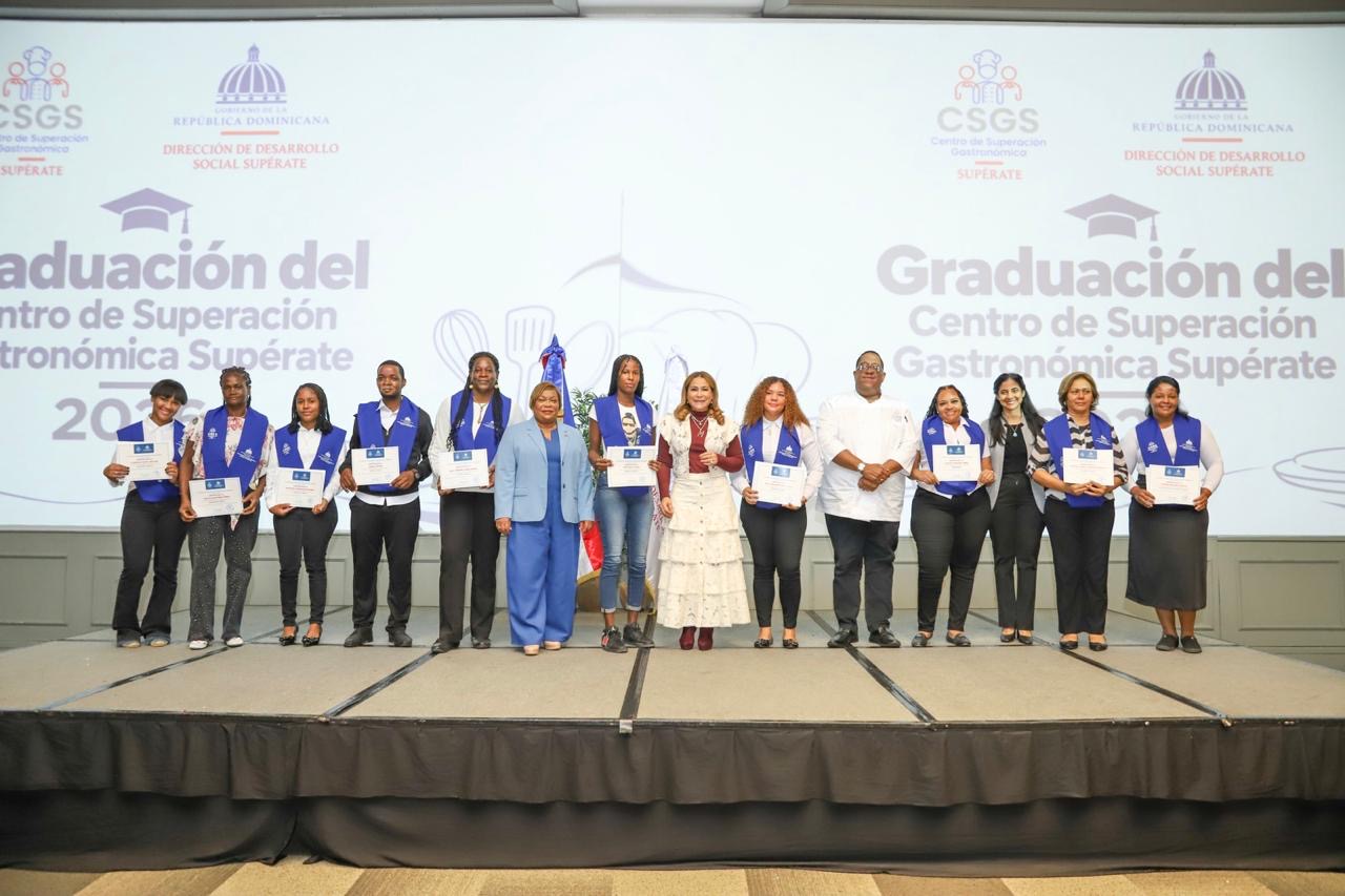 Supérate aporta al sector turístico y de servicios más de 300 personas formadas en gastronomía.