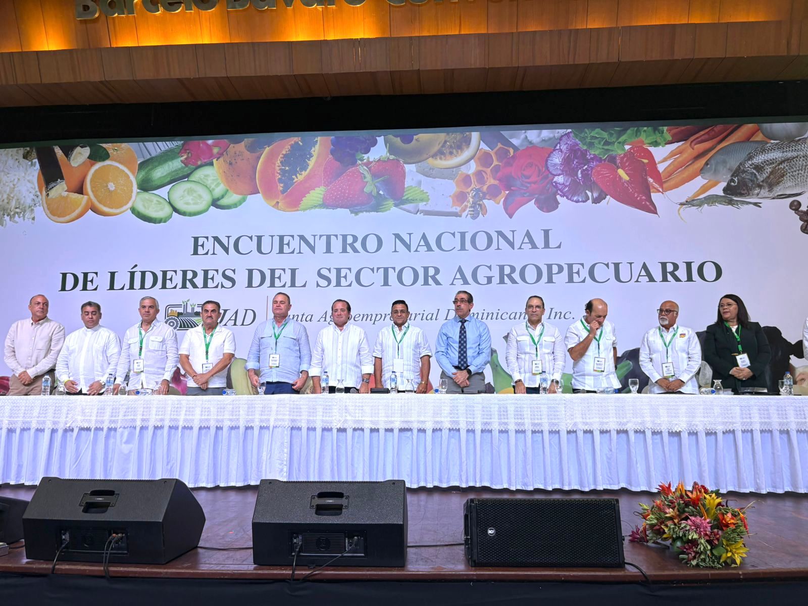 UASD proyecta una nueva agenda académica para transformar el sector agropecuario dominicano .