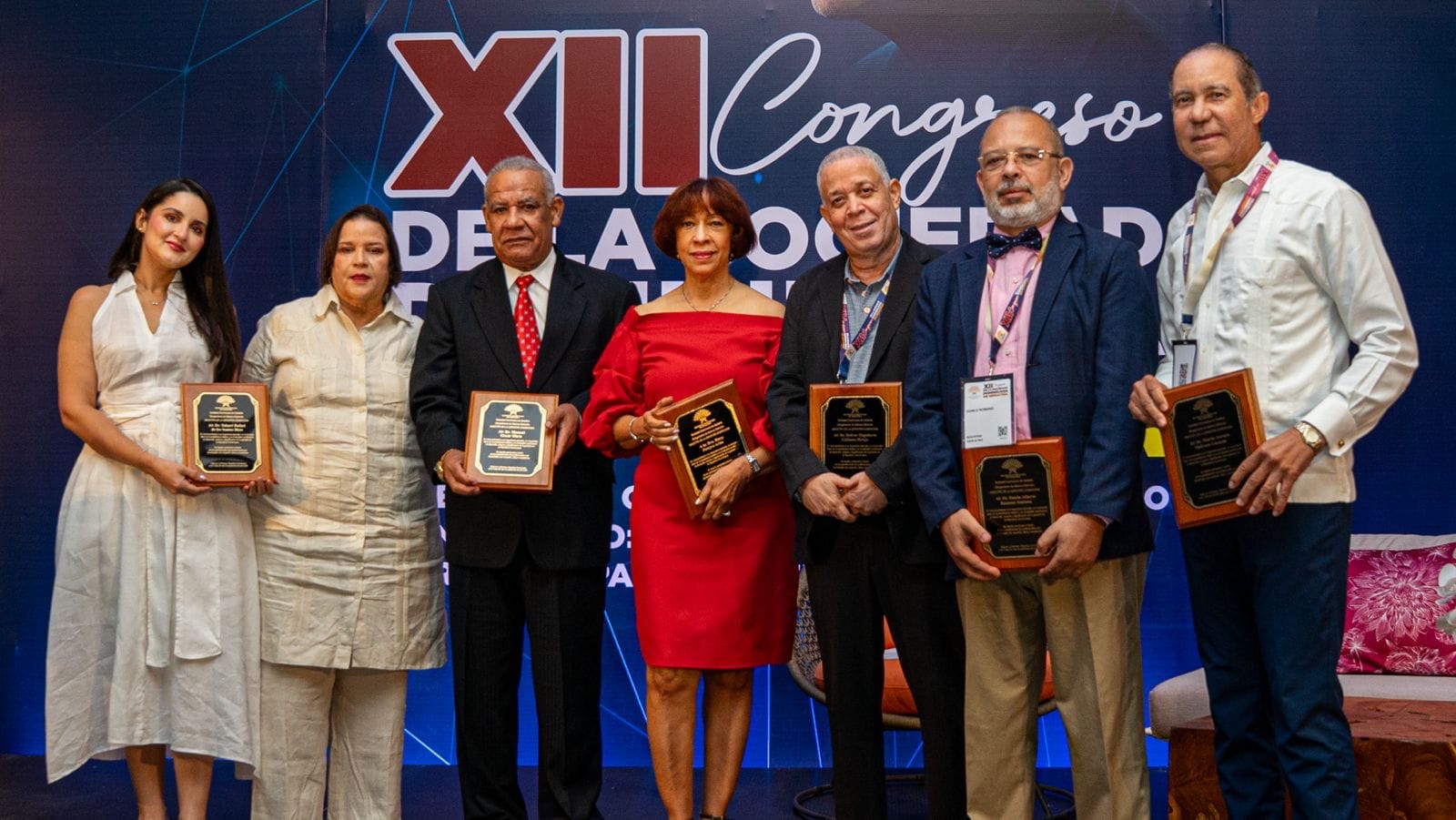 SODOGE reconoce a cinco destacados especialistas como Maestros de la Geriatría Dominicana .