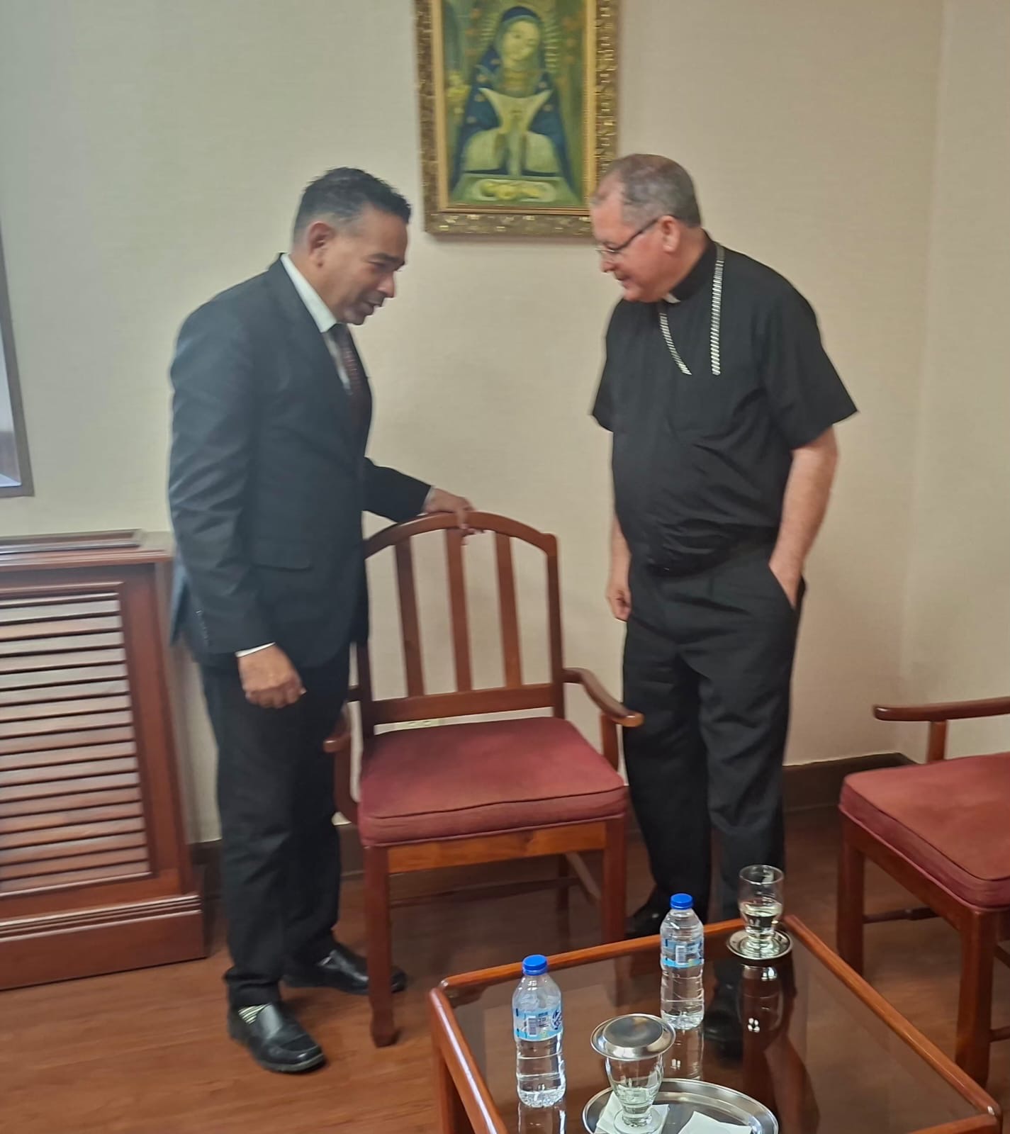 *Nelson Gutiérrez gira visita a Monseñor José Amable Durán Tineo*