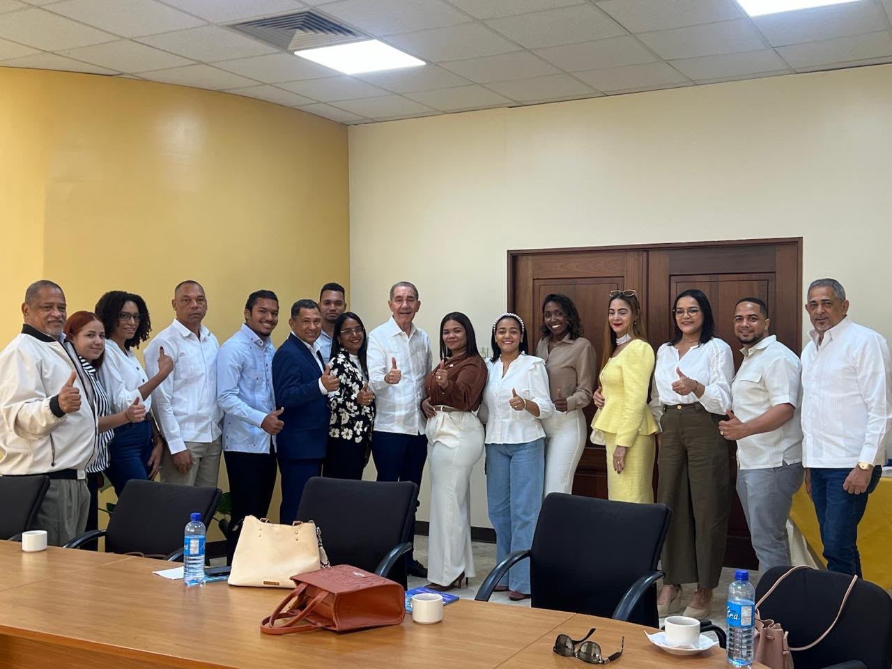 Franklin García Fermín fortalece la estructura educativa de David Collado en Valverde.