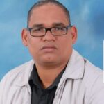 RAFAEL SANTOS .