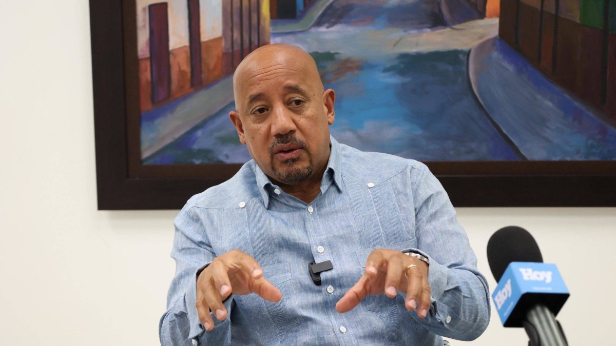 Alcalde Lawrence dice que no renunciará al cargo.